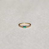 18k East West Emerald Ring